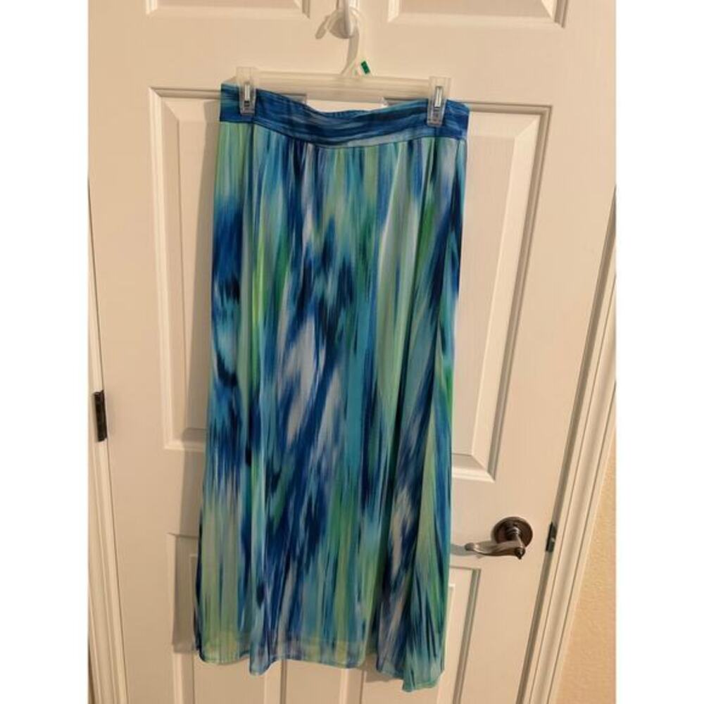 Chico's Watercolor Print Maria lined mesh Maxi Skirt Blue Green Size Small